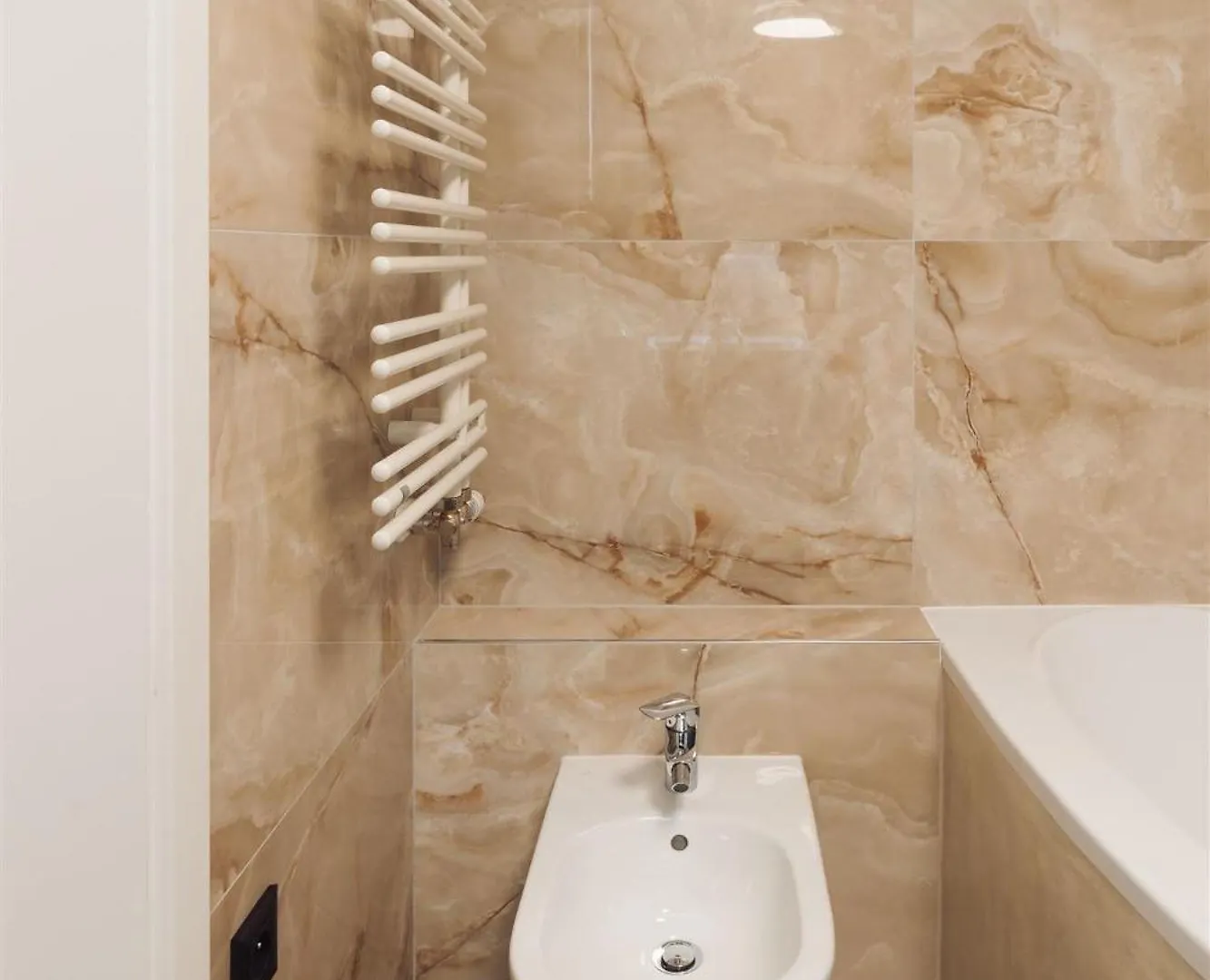 פראג Luxury Sunny Home - Free Garage, Metro, Balcony, Ps5, 2Nd Parking On Request 0*,
